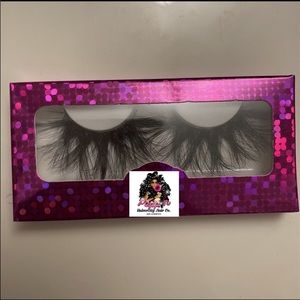 25-30mm monk lashes